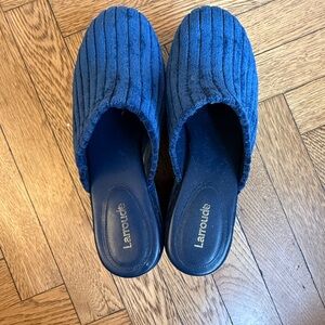 Larroudé Miso Platform Clog in Midnight Velvet